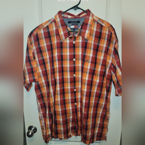 Tommy Hilfiger Shirt - Picture 1 of 3